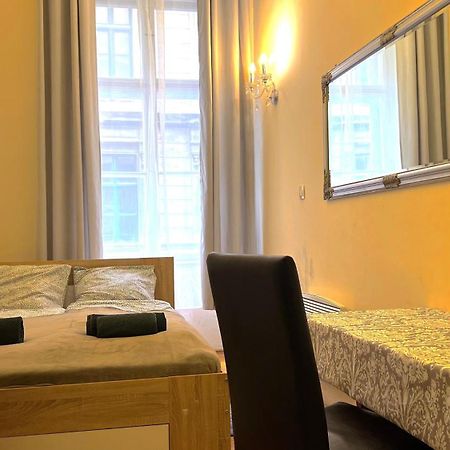 Best Of Guest House By Small Home Budapest Kültér fotó
