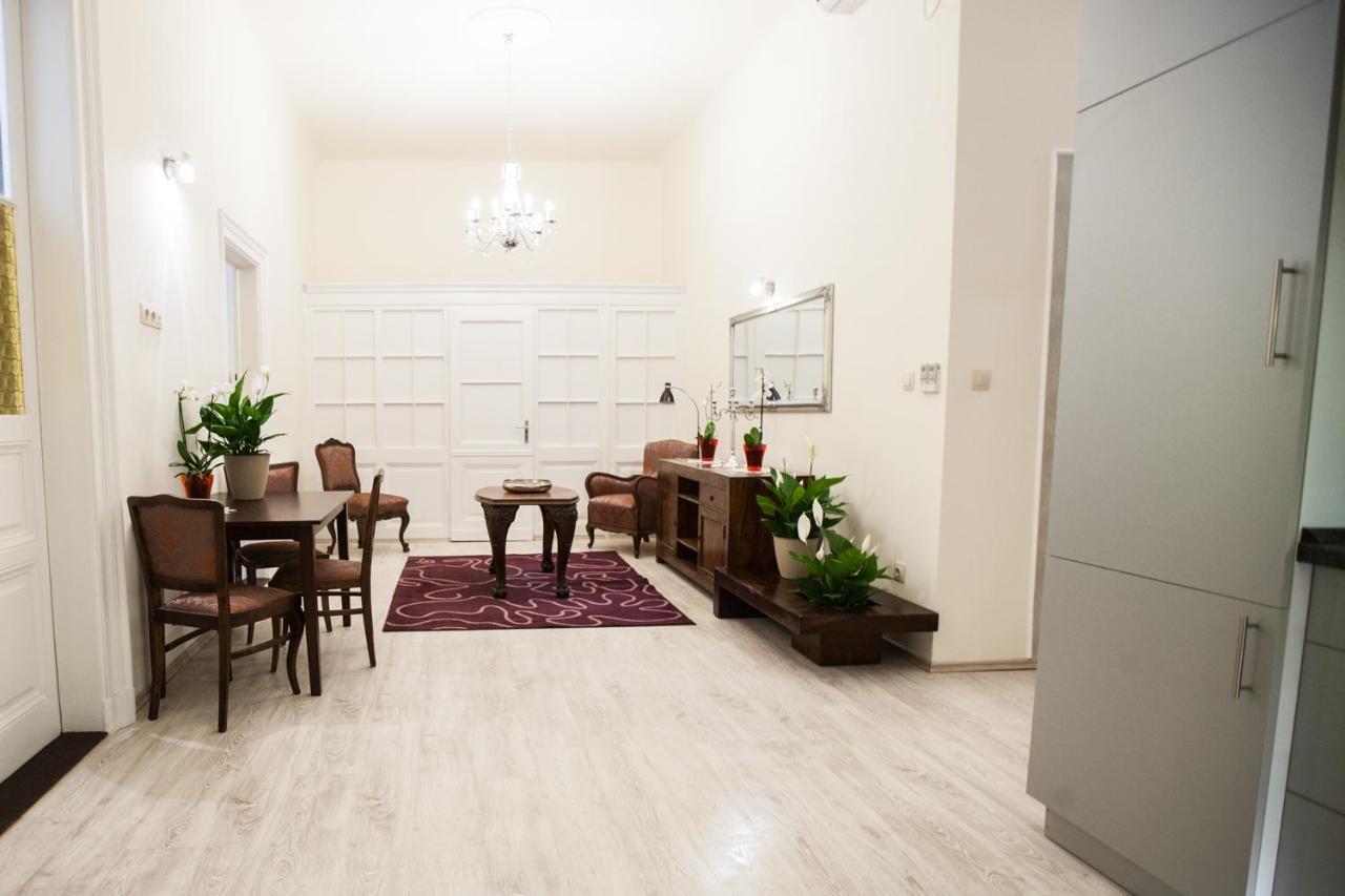 Best Of Guest House By Small Home Budapest Kültér fotó