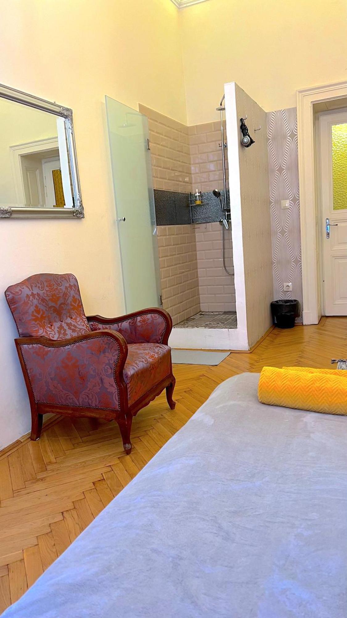 Best Of Guest House By Small Home Budapest Kültér fotó