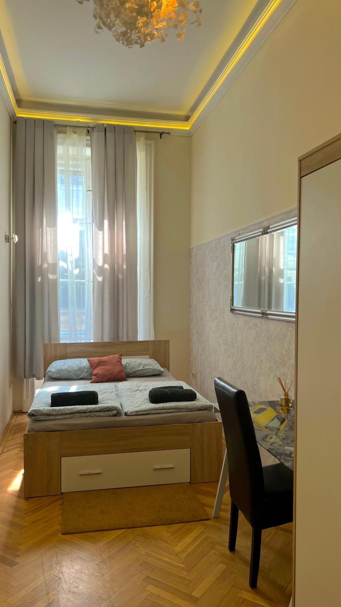 Best Of Guest House By Small Home Budapest Kültér fotó