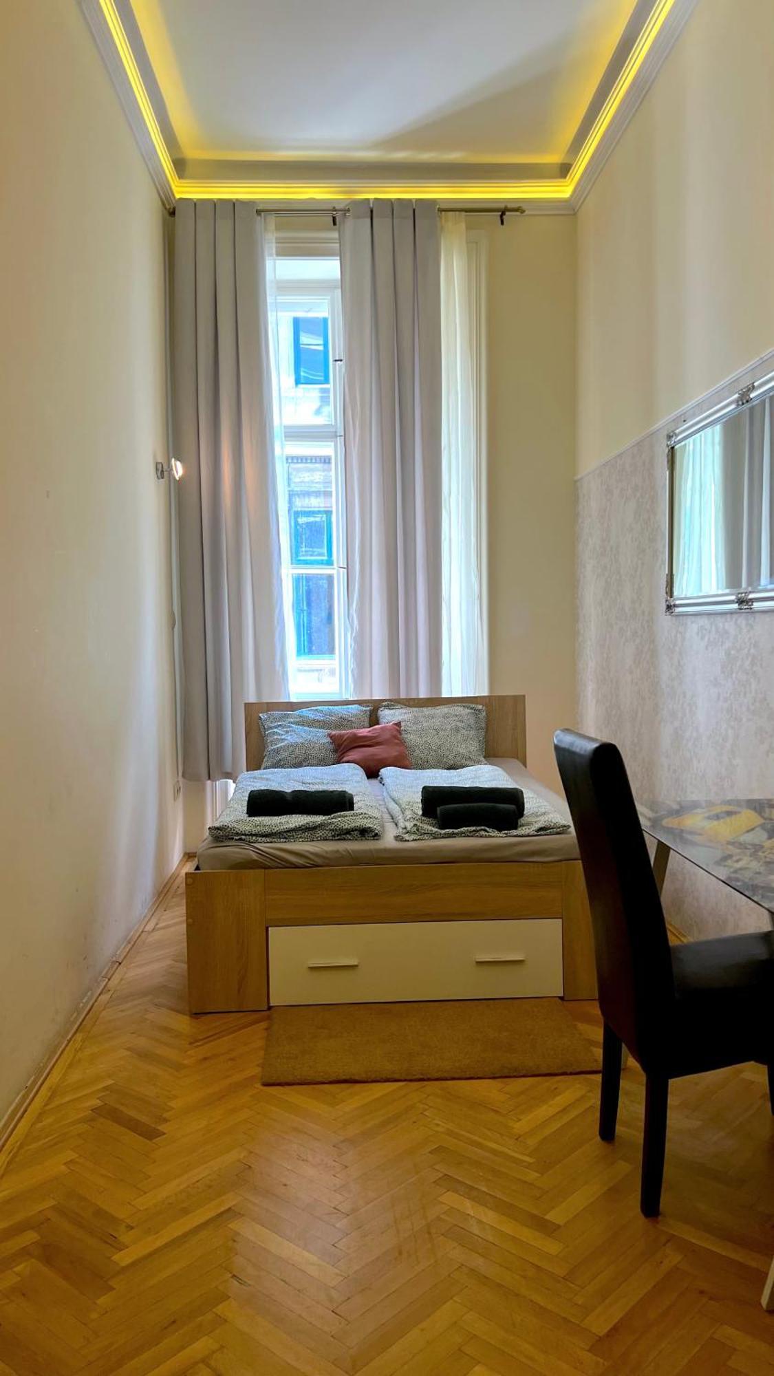 Best Of Guest House By Small Home Budapest Kültér fotó