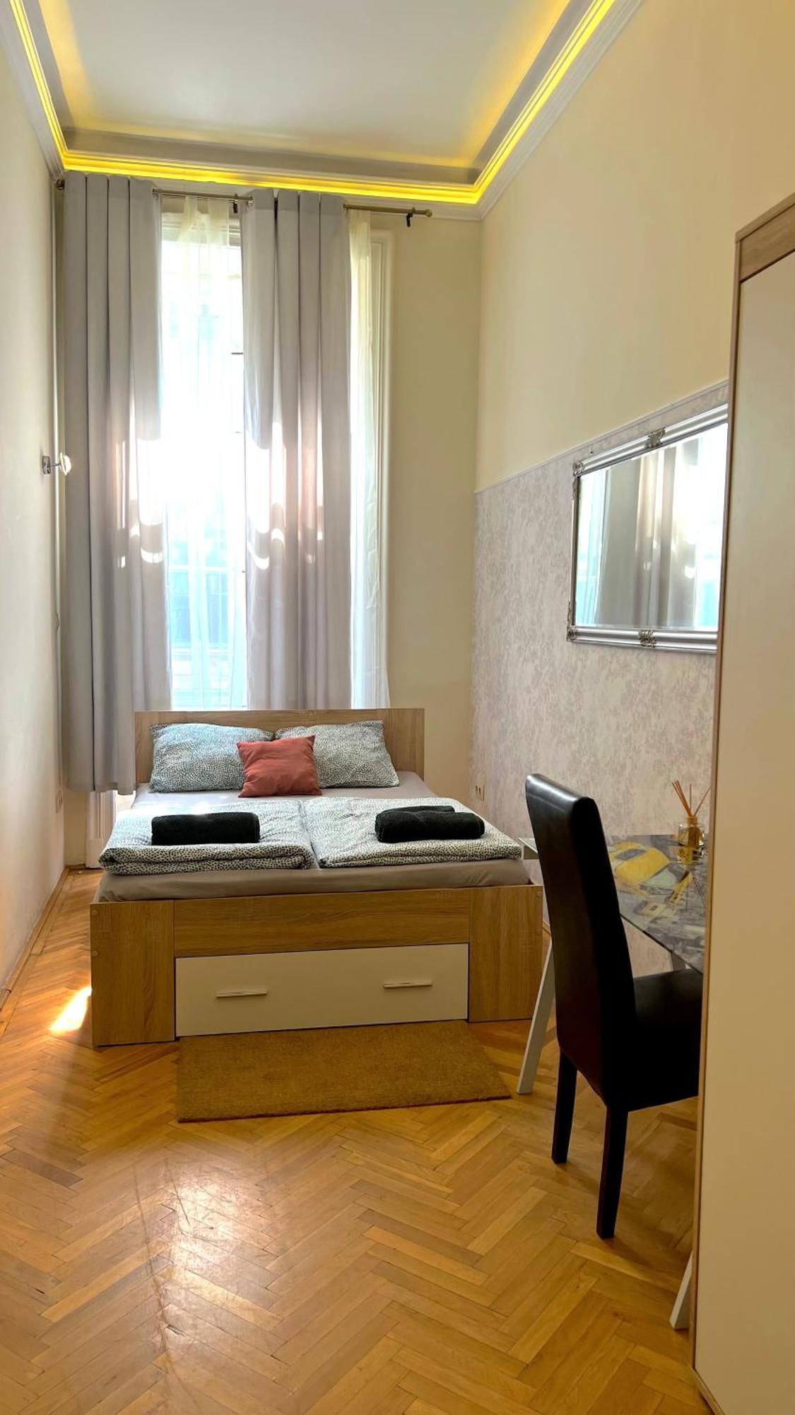 Best Of Guest House By Small Home Budapest Kültér fotó