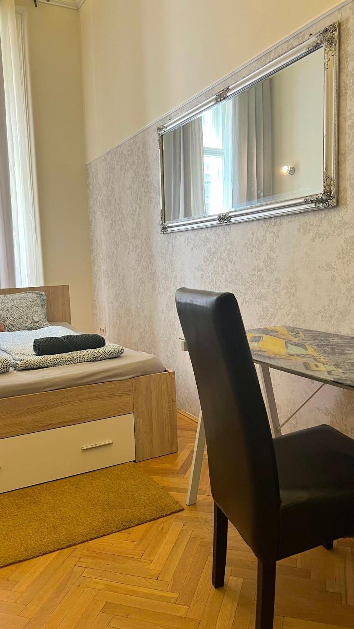 Best Of Guest House By Small Home Budapest Kültér fotó